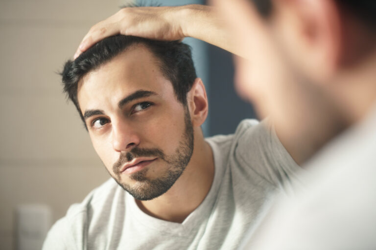 Ästhetikzentrum_Hamm_Blogbeitrag_Vampirlifting_gegen_Haarausfall