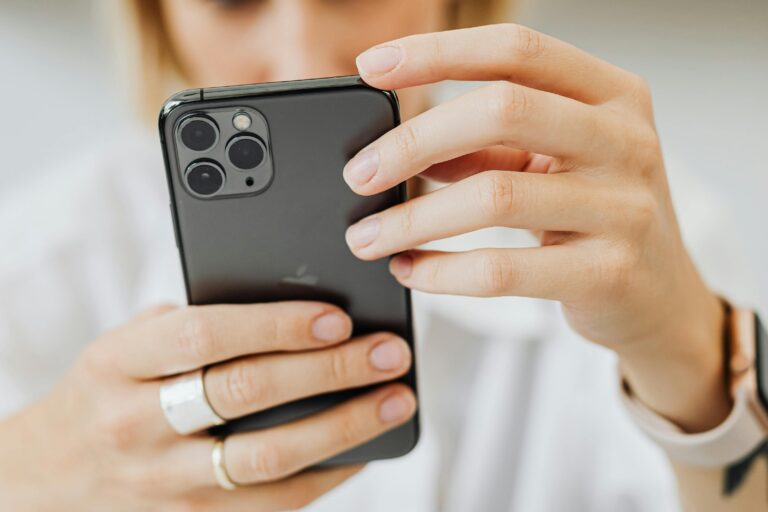 pexels-karolina-grabowska-4959789