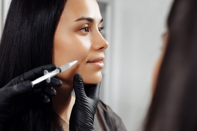 aesthetikzentrum_hamm_blog_nasolabialfalten_behandeln (1)